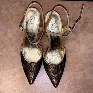 Adrianna Papell High Heels